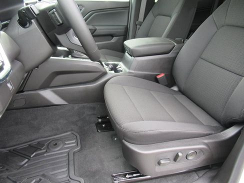 New 2026 GMC Canyon Elevation w/ Convenience Package image 16