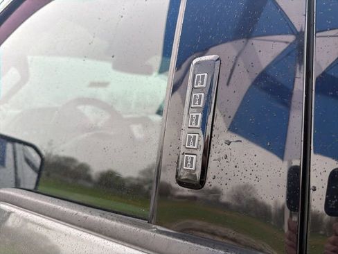 Used 2019 Ford F150 XLT w/ Equipment Group 302A Luxury image 19