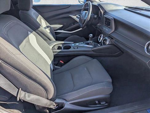 Used 2023 Chevrolet Camaro LT RWD image 18