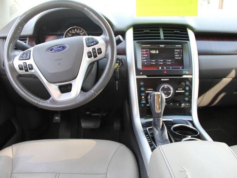 Used 2012 Ford Edge Limited image 23