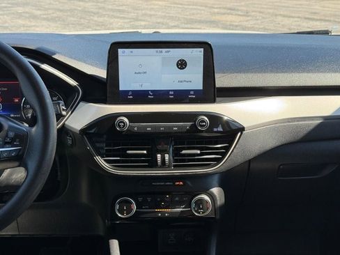 Used 2022 Ford Escape SE FWD image 13
