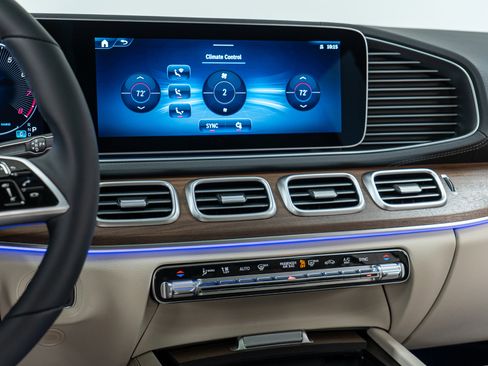 New 2026 Mercedes-Benz GLE 450 4MATIC Coupe image 19