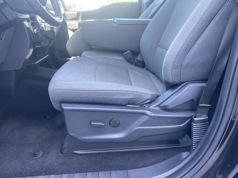 Used 2025 Ford F150 XLT w/ Equipment Group 301A Standard AWD/4WD image 17