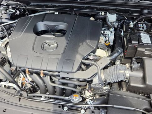 Used 2025 MAZDA MAZDA3 s FWD image 10