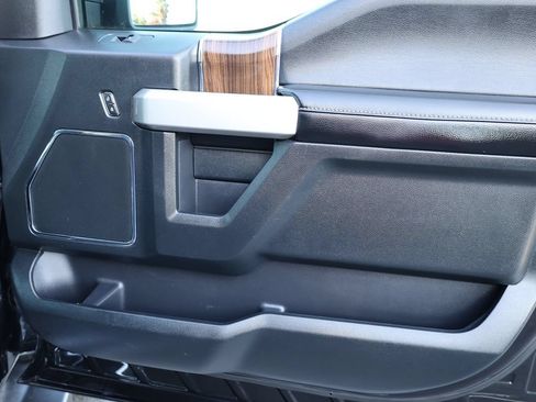 Used 2015 Ford F150 Lariat AWD/4WD image 15