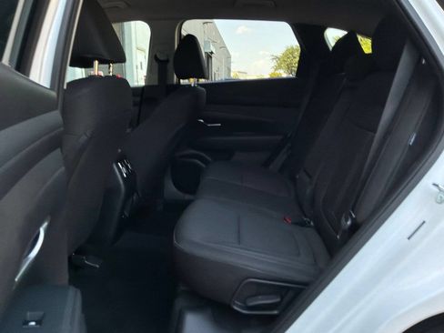 Used 2026 Hyundai Tucson SEL FWD image 12