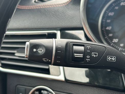 Used 2018 Mercedes-Benz GLS 550 4MATIC image 31