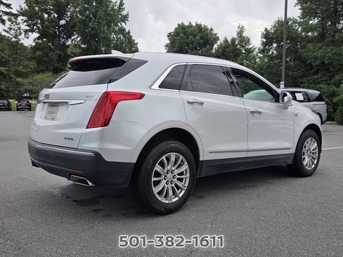 Used 2017 Cadillac XT5 FWD w/ LPO, Wheel Lock Package image 5