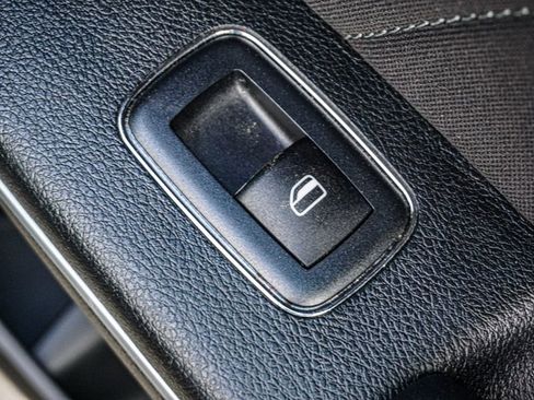 Used 2023 Dodge Charger SXT image 48