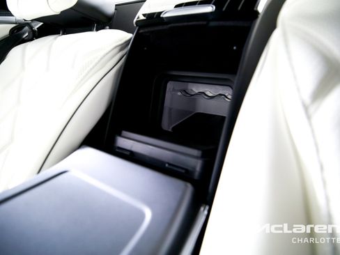 Used 2023 Mercedes-Benz Maybach S 680 4MATIC w/ Manufaktur Leather Package image 20