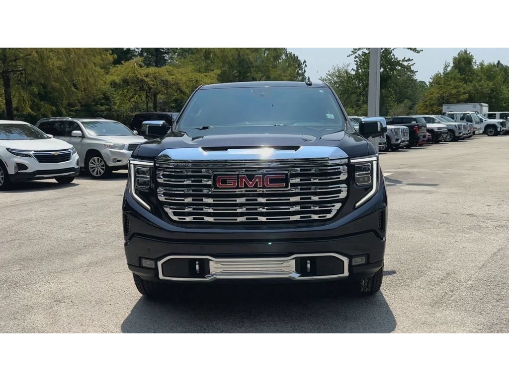 Certified 2023 GMC Sierra 1500 Denali w/ Denali Reserve Package AWD/4WD image 3