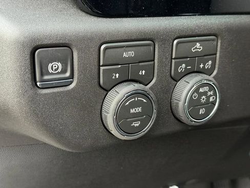 New 2026 Chevrolet Silverado 1500 RST w/ Redline Edition AWD/4WD image 16