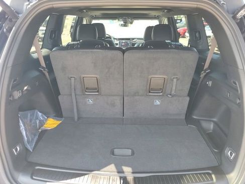 New 2025 Jeep Grand Cherokee L Altitude image 24