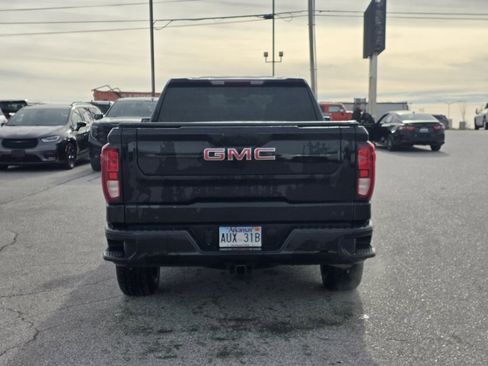 Used 2022 GMC Sierra 1500 Elevation image 7