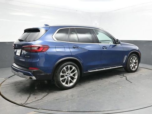 Used 2023 BMW X5 xDrive40i w/ Premium Package image 7