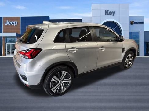 Used 2024 Mitsubishi Outlander Sport SE image 7