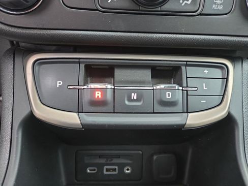 Used 2023 GMC Terrain Denali w/ Denali Premium Package image 28