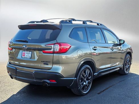 Used 2025 Subaru Ascent Onyx Edition image 39