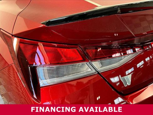 Used 2025 Hyundai Elantra Sport FWD image 21