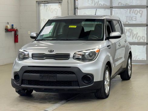 Used 2019 Kia Soul w/ Option Group 020 FWD image 3