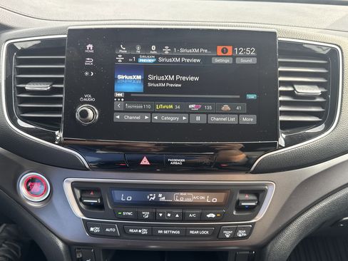 Used 2022 Honda Pilot Special Edition image 19