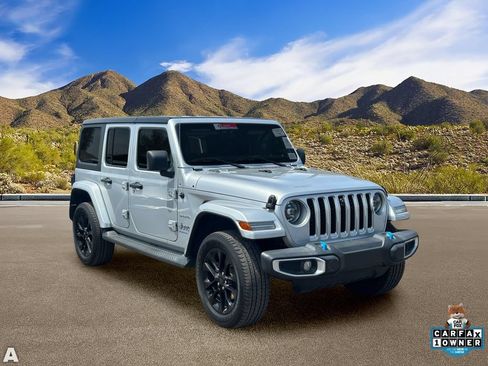 Certified 2023 Jeep Wrangler Unlimited Sahara w/ Cold Weather Group AWD/4WD image 5