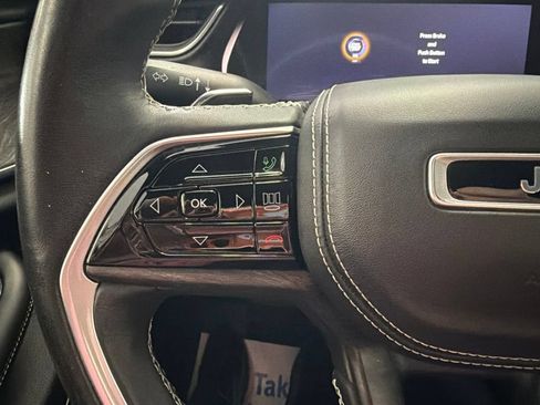 Used 2021 Jeep Grand Cherokee L Overland w/ Luxury Tech Group IV AWD/4WD image 10