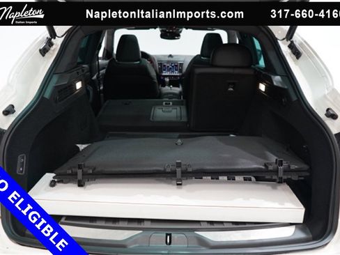 Used 2024 Maserati Levante GT Ultima image 36