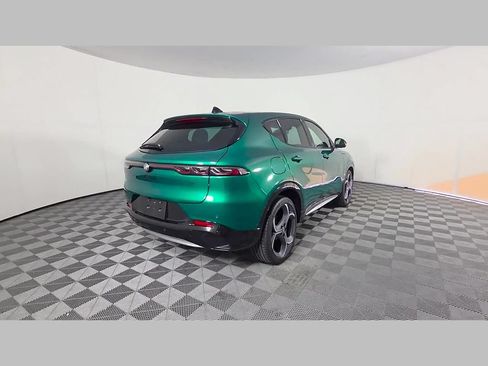 New 2026 Alfa Romeo Tonale w/ Active Assist Package AWD/4WD image 27
