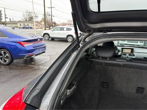 Used 2011 Honda Crosstour EX-L image 15