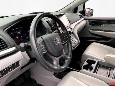 Used 2024 Honda Odyssey EX-L image 12