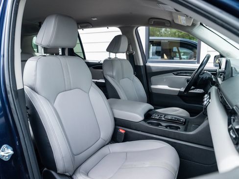 Used 2025 Honda Pilot EX-L image 23