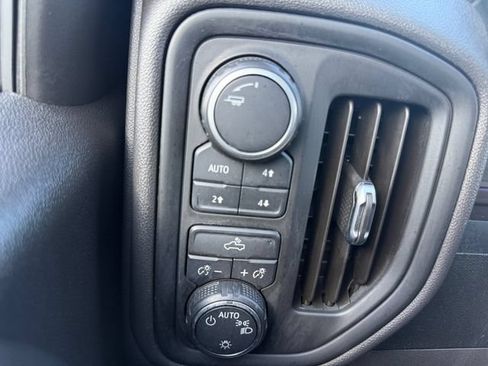 Used 2020 Chevrolet Silverado 1500 Custom Trail Boss w/ Custom Convenience Package AWD/4WD image 11