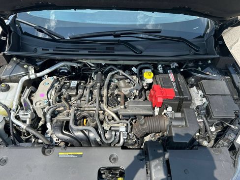 Used 2025 Nissan Sentra SV FWD image 22