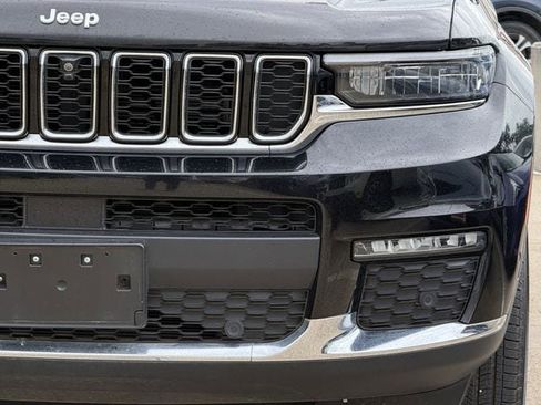 Used 2024 Jeep Grand Cherokee L Limited w/ Luxury Tech Group II AWD/4WD image 9