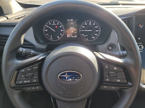 Used 2024 Subaru Crosstrek 2.0i Premium image 28