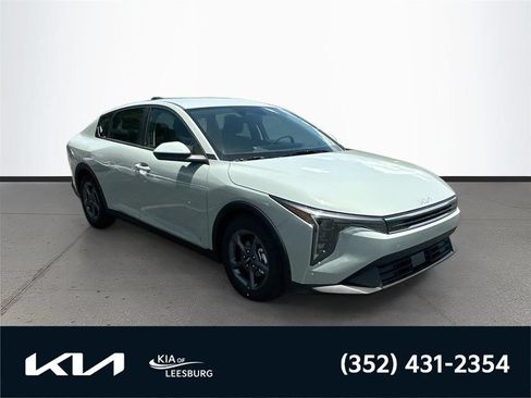 New 2026 Kia K4 FWD image 1