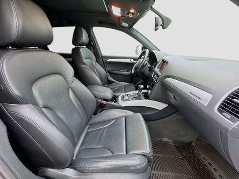 Used 2017 Audi Q5 2.0T Premium Plus w/ Technology Package image 20