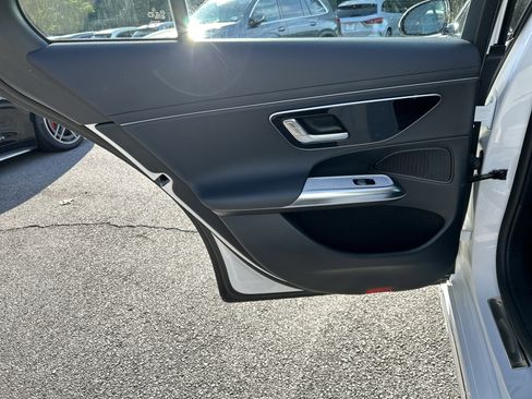 Certified 2025 Mercedes-Benz E 350 Sedan w/ Winter Package image 39