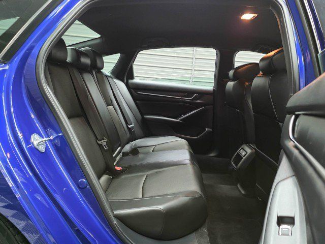 Used 2022 Honda Accord Sport image 16