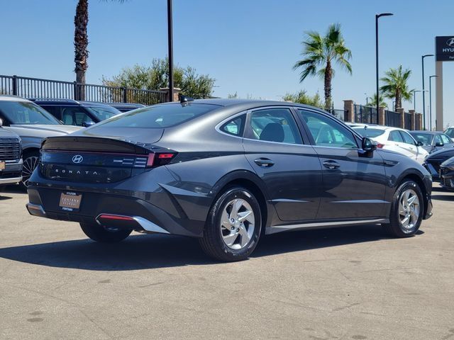 New 2026 Hyundai Sonata SE FWD image 4