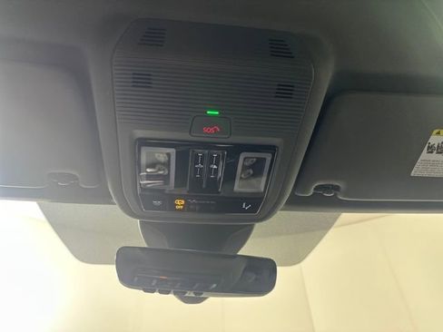 Used 2024 Audi Q4 e-tron Premium Plus w/ Premium Plus image 22