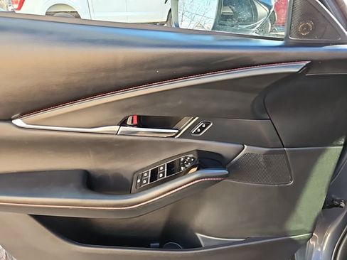 Used 2025 MAZDA CX-30 AWD 2.5 S w/ Preferred Package image 18