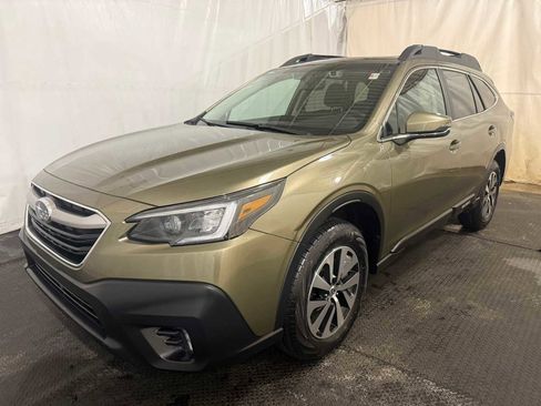 Used 2021 Subaru Outback Premium image 1