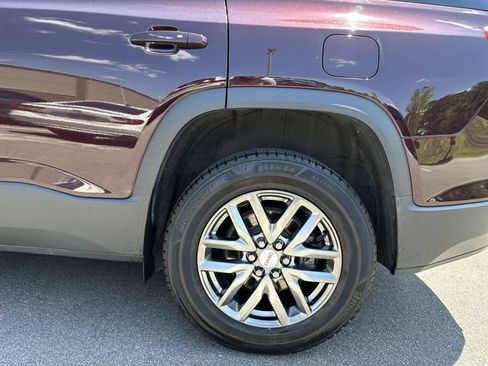 Used 2018 GMC Acadia SLT FWD image 10