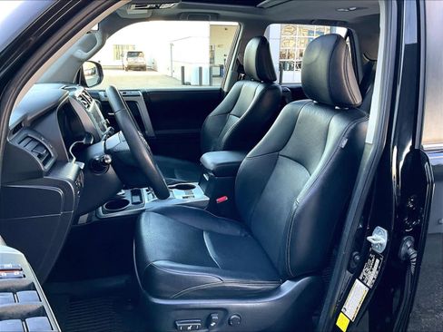 Used 2021 Toyota 4Runner Limited image 10