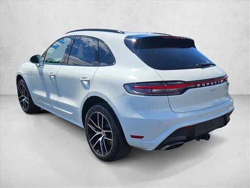 Used 2024 Porsche Macan AWD/4WD image 8