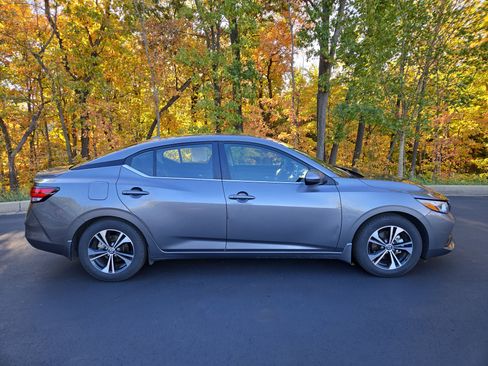 Used 2023 Nissan Sentra SV w/ All-Weather Package image 2
