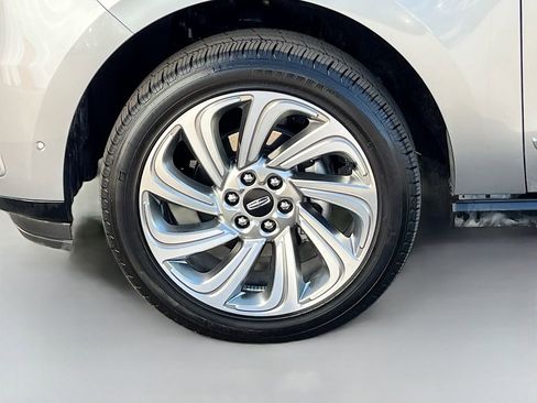 Used 2024 Lincoln Navigator Reserve image 35