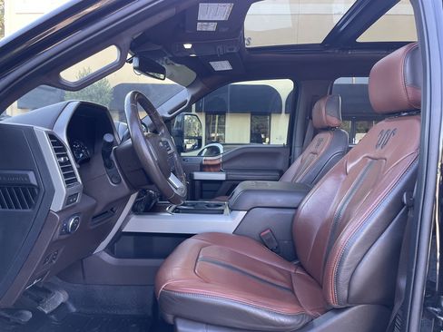 Used 2021 Ford F450 King Ranch w/ King Ranch Ultimate Package AWD/4WD image 22